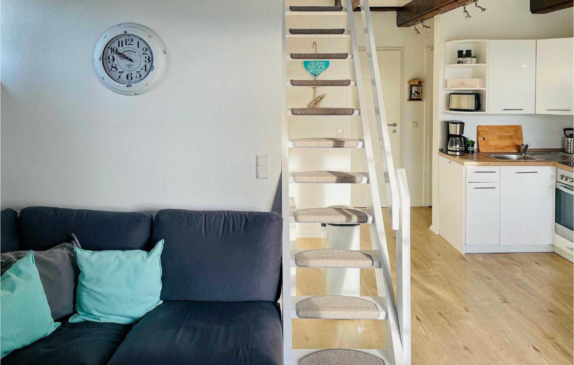 Cozy Apartment In Friedrichskoog With Kitchen Dış mekan fotoğraf